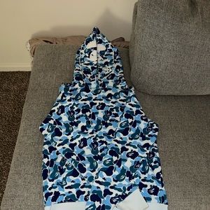 Bathing ape hoodie side medium fits a lil big on me